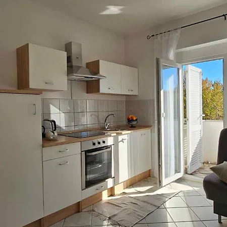 Apartmán Near In Silo-insel Krk 55357 *